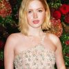 Beautiful Actress Ellie Bamber Diamond Painting